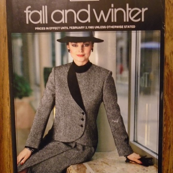 1984 SEARS CANADA, FALL AND WINTER, DEPARTMENT STORE CATALOG. RARE!!! - Picture 1 of 7